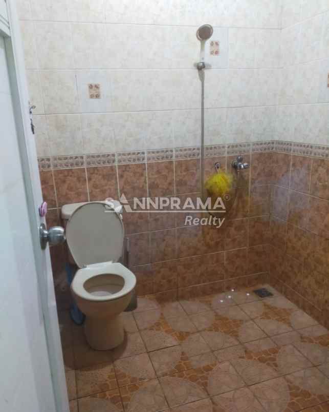 rumah second dekat gerbang tol limo depok