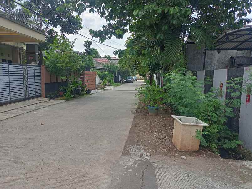 rumah second terawat di poin mas rangkapan jaya depok