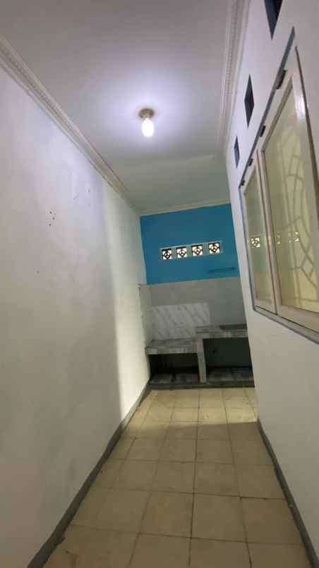 rumah second terawat di poin mas rangkapan jaya depok