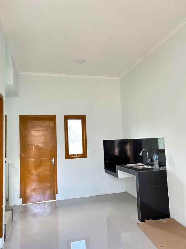 rumah siap huni cluster 2 lantai