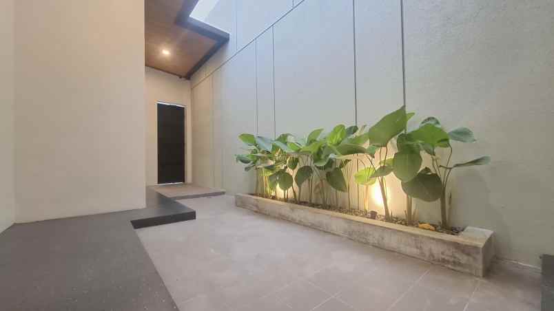 rumah siap huni tanah luas dekat pasar jangkang sleman