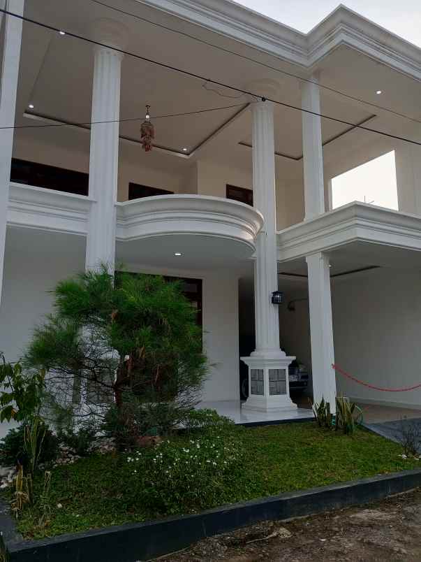 rumah sultan hanya 1 5 m di kawasan sentul city