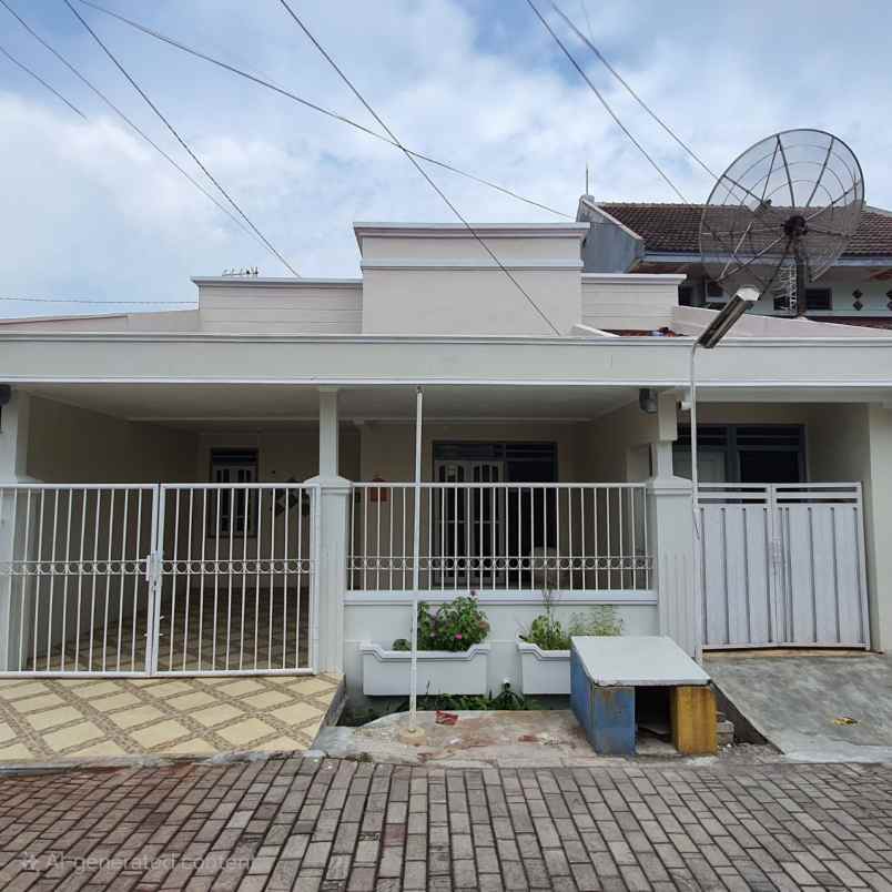 rumah sutorejo timur siap huni row 2 5 mobil