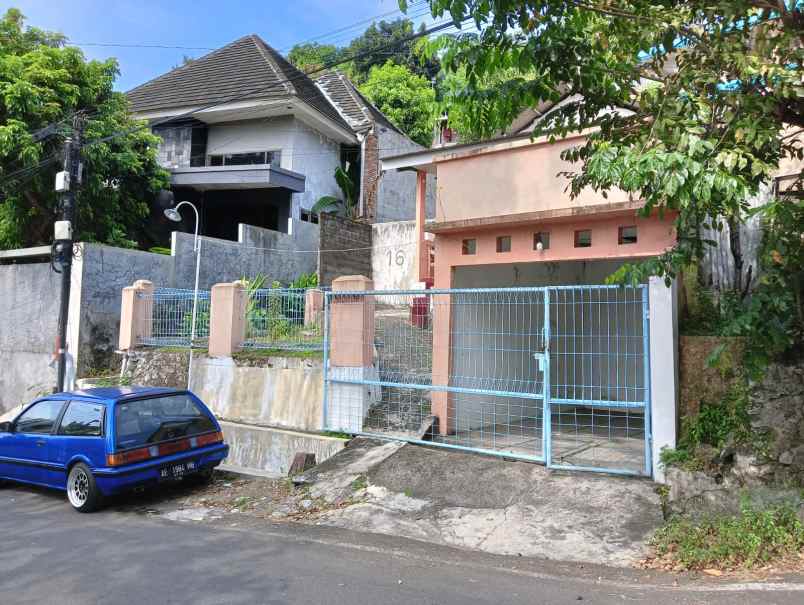 rumah tengah kota cinde jomblang semarang