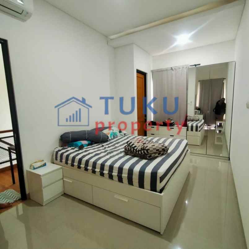 rumah terawat furnished nusa loka bsd 1 6m