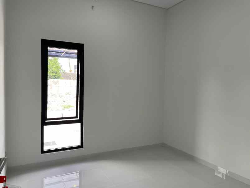 rumah tropis modern siap huni di cebongan sleman