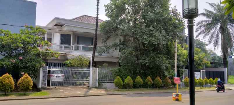 rumah villa dago pamulang tangerang selatan