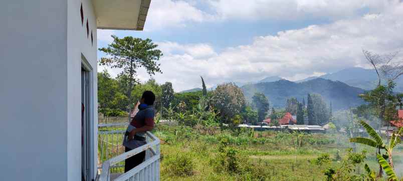 rumah villa view bagus siap huni di kota batu