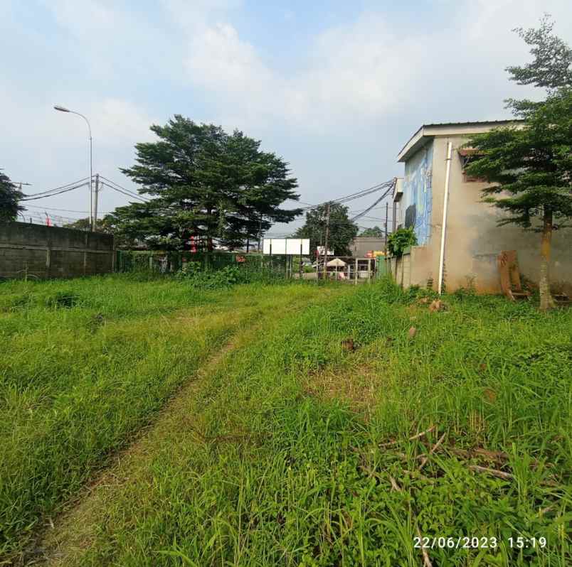 setengah harga njop hadap jalan raya