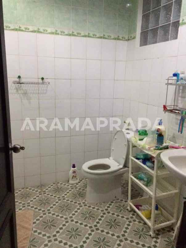 sewa rumah full furnished ciung wanara renon densel