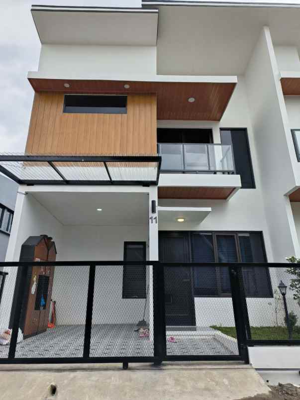 siap huni rumah cantik eksklusif panyileukan