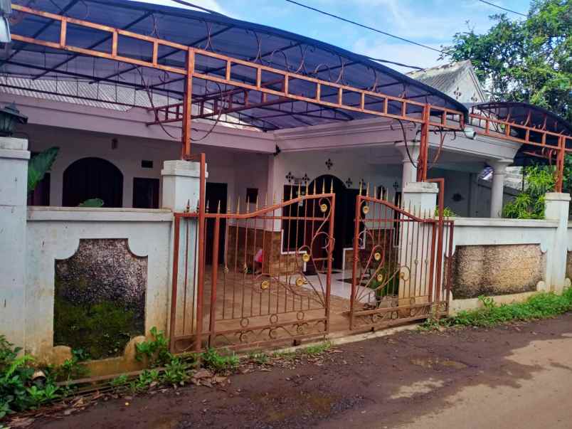 take over rumah 98 jt kp bulak tajurhalang