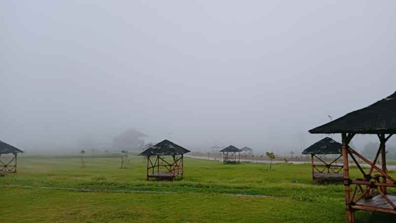 tanah kampung dengan view pegunungan yang indah