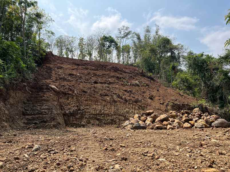 tanah murah 1857m 125 juta sragen jawa tengah