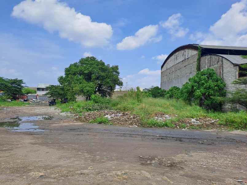 tanah persegi murah siap bangun di teluk pucung