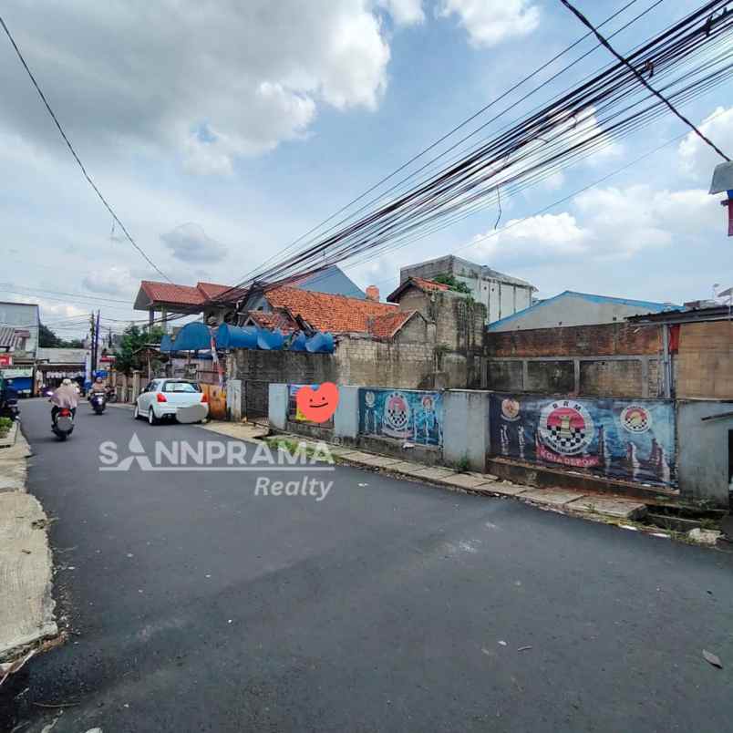 tanah pinggir jalan shm di mampang depok iml