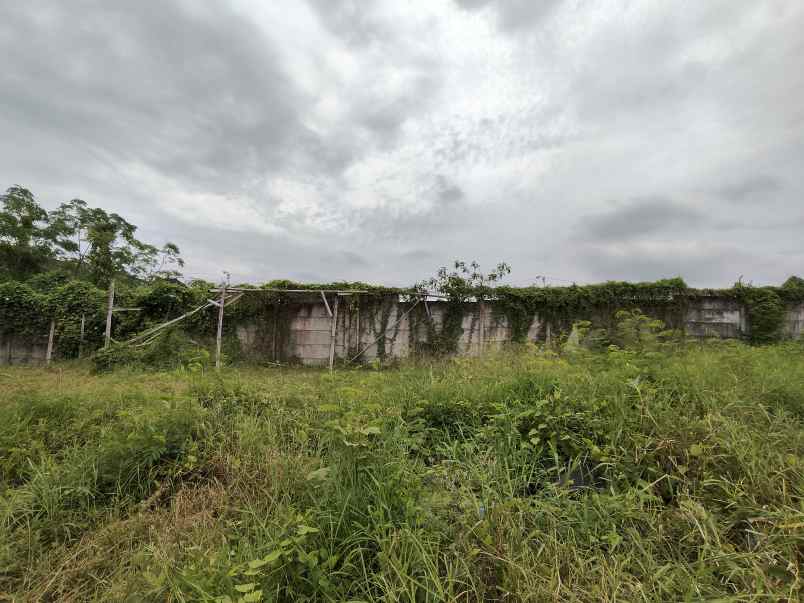 tanah zona merah red zone di nyang nyang bali