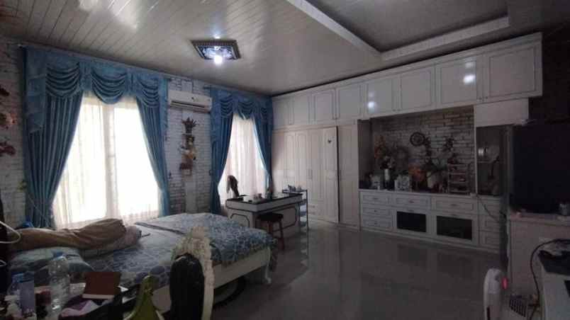 villa cantik desain limasan jawa di pakem sleman