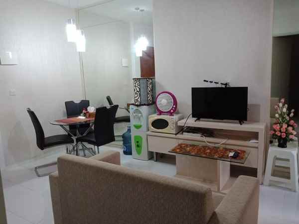 apartemen full furnish 2 br siap huni view pool