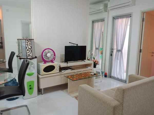 apartemen full furnish 2 br siap huni view pool