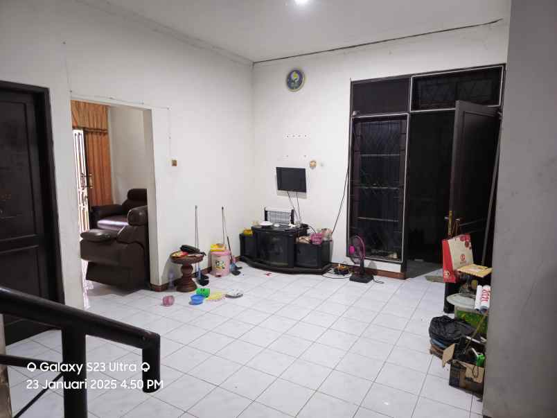 dharmahusada mas 2 lantai manyar surabaya