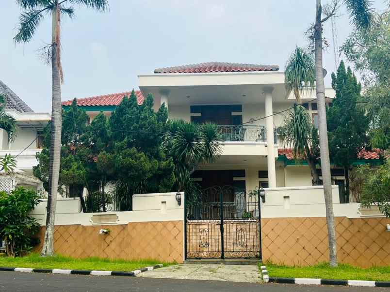 di hook perumahan elite di cinere villa cinere mas