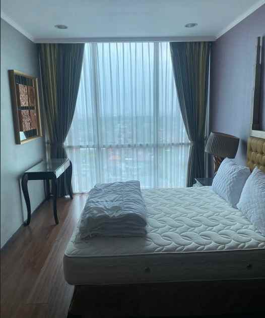 dijual apartemen ciputra world via