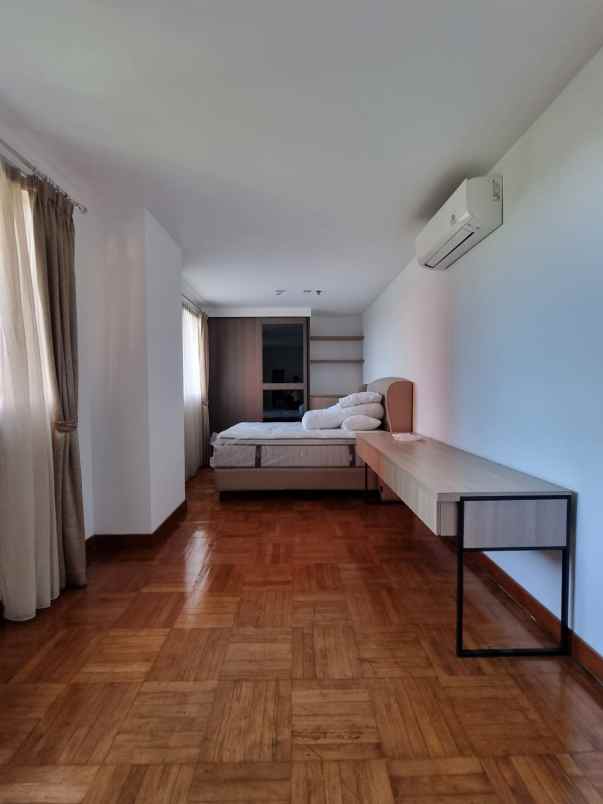 dijual apartemen pondok indah