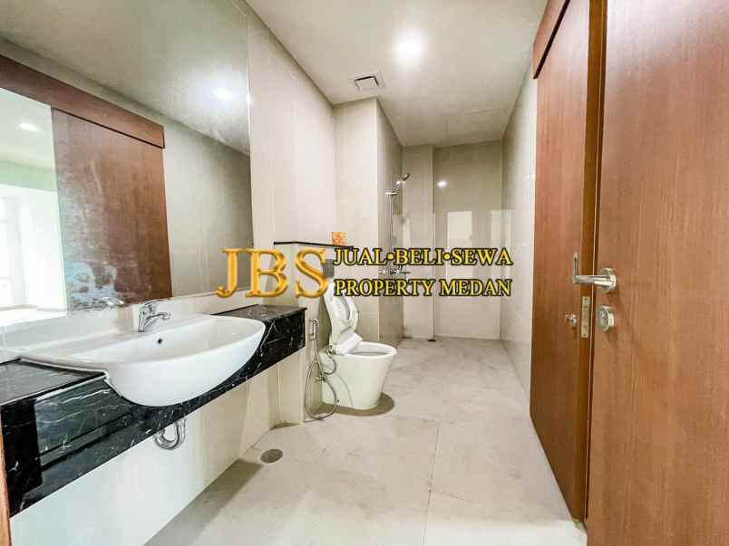 dijual apartemen the reiz condo kondisi siap huni