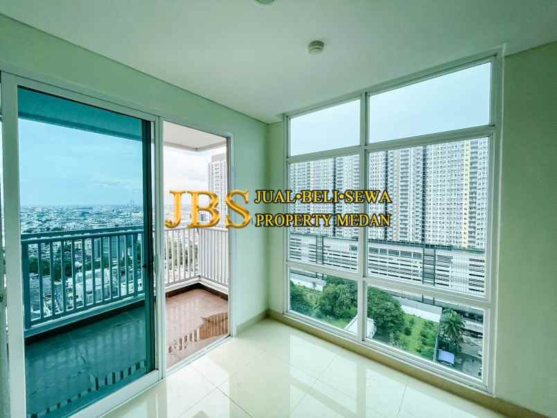 dijual apartemen the reiz condo kondisi siap huni