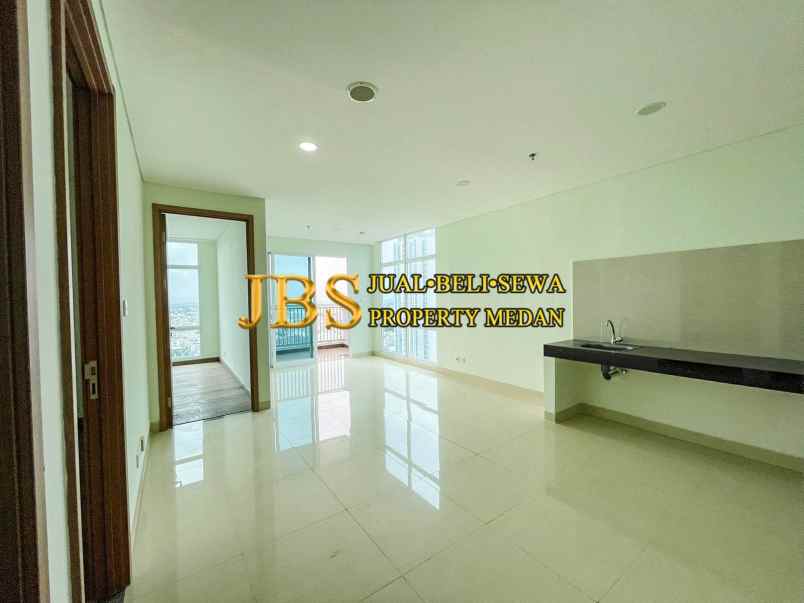 dijual apartemen the reiz condo kondisi siap huni