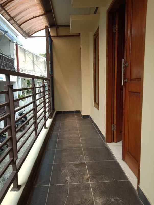 dijual asetnya saja rumah kost sarijadi bandung