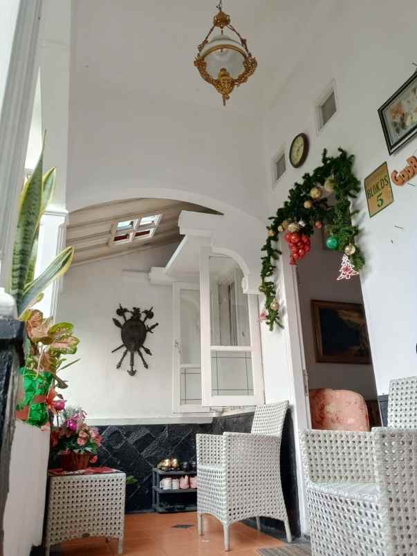 dijual cepat rumah cantik di pesona khayangan depok