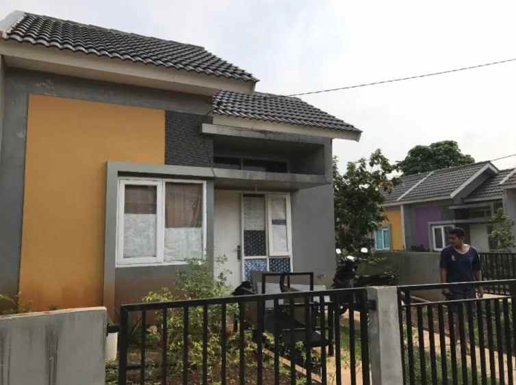 dijual cepat rumah hook di harvest city cileungsi nego