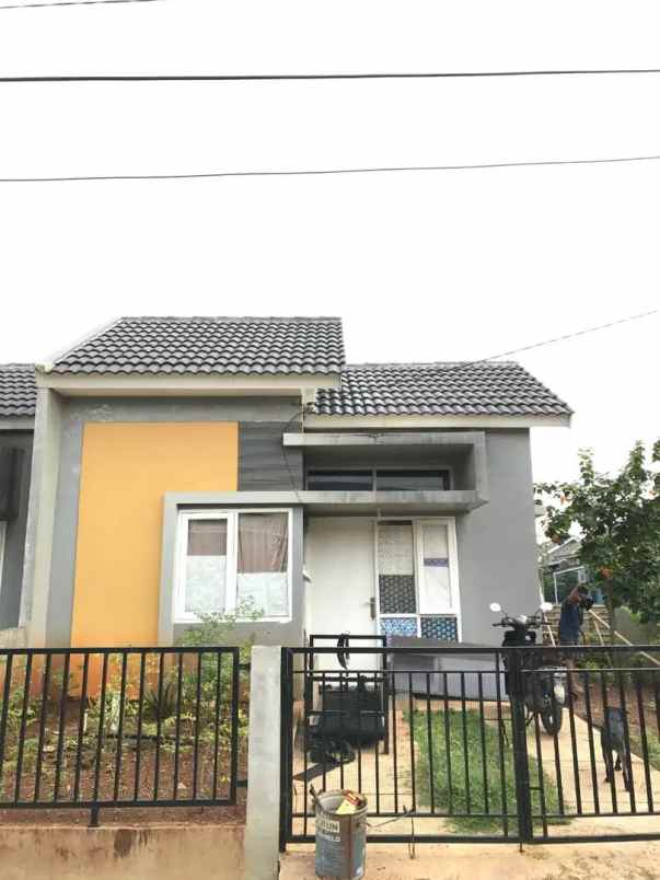 dijual cepat rumah hook di harvest city cileungsi nego