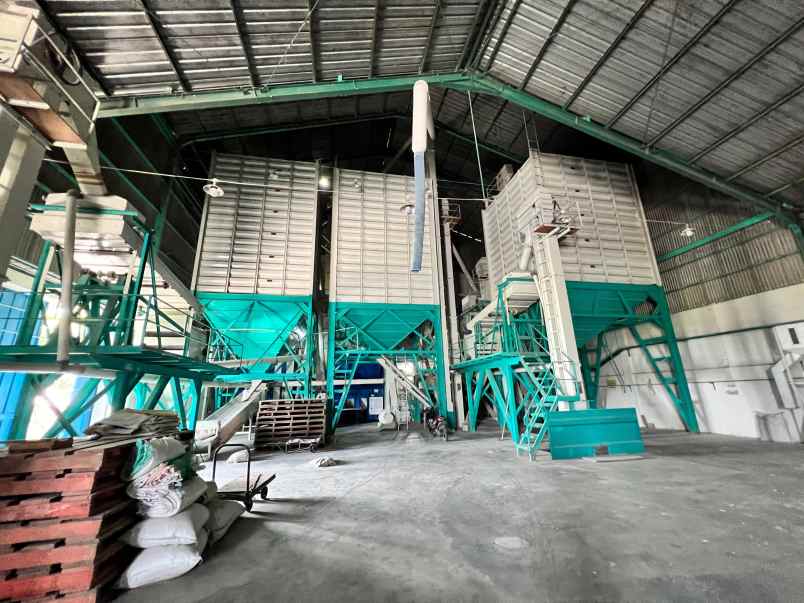 dijual gudang ex pabrik beras di madiun