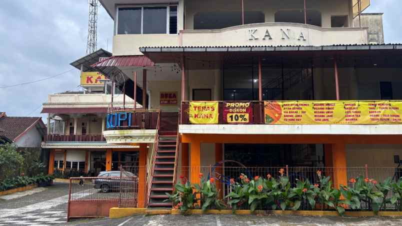 dijual hotel gg giri kondang kaliurang