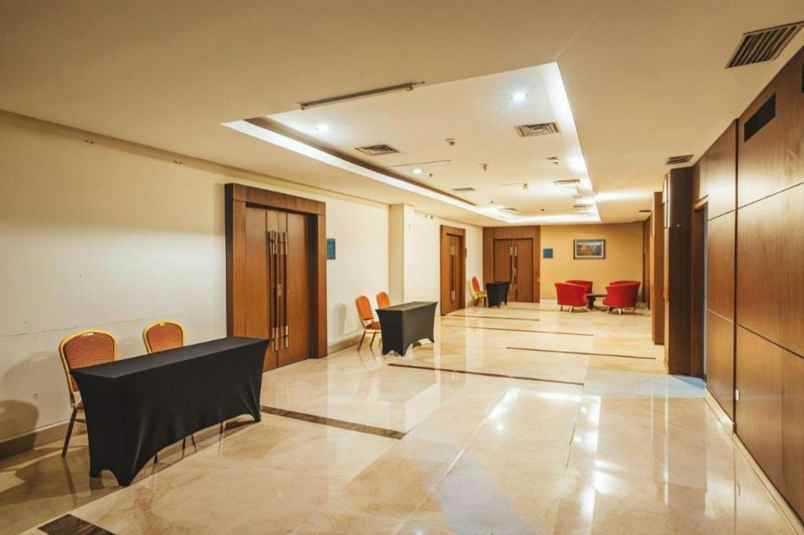 dijual hotel melawai kec kebayoran baru