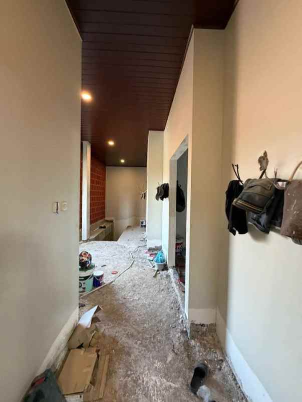 dijual kost condong catur