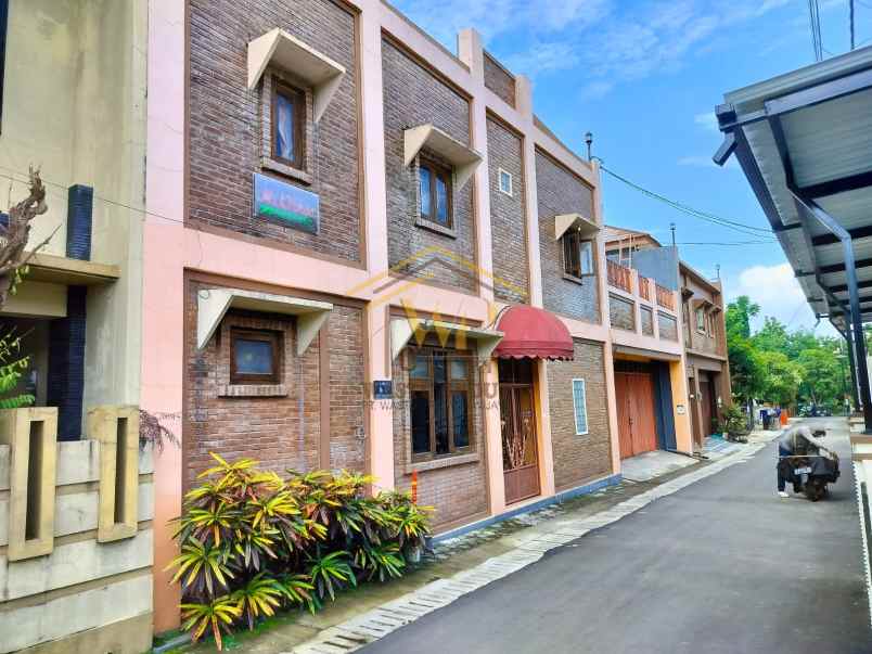 dijual kost condongcatur depok sleman