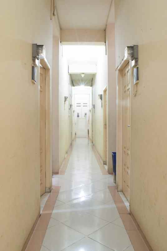 dijual kost dekat universitas trisakti