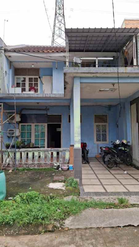 dijual kost jl cemara hijau meadow