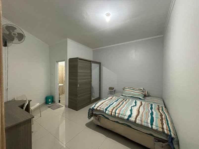 dijual kost jl mangga besar