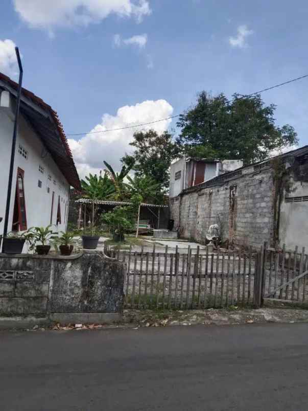dijual kost meijing wetan