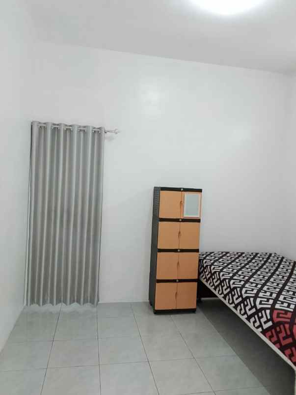 dijual kost meijing wetan