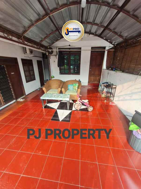 dijual kost pasar minggu