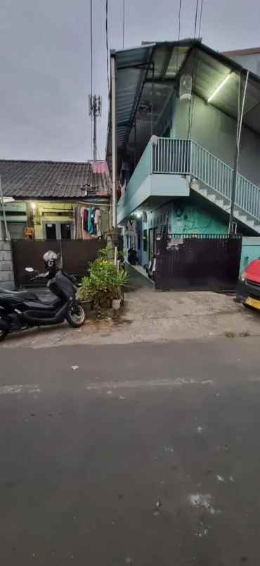 dijual kost rempoa ciputat