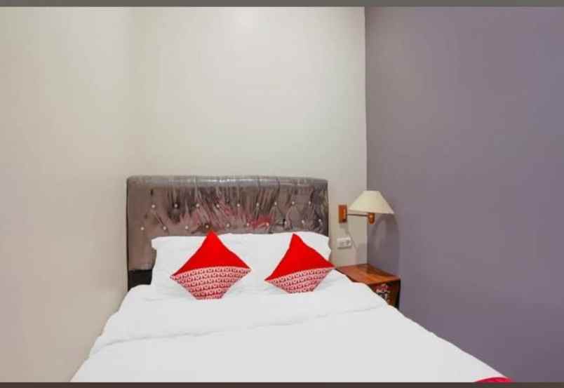 dijual kost semampir utara