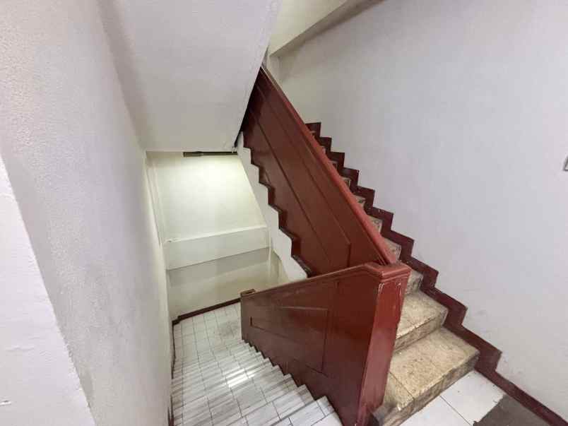 dijual ruko gudang kantor hasyim ashari