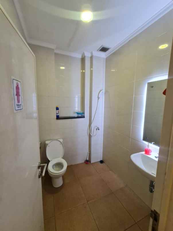 dijual ruko gudang kantor jalan kelapa gading